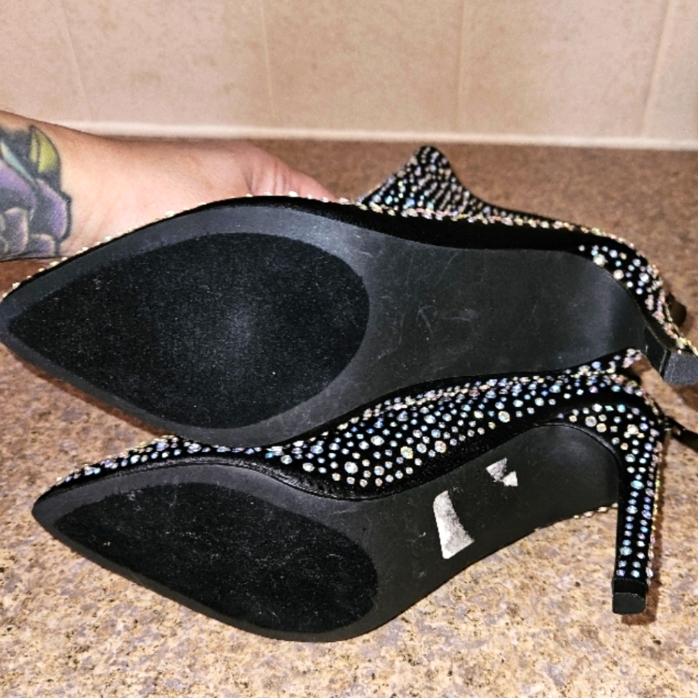 Aurora Crystal, Pointy Toe Stiletto Heeled Boots NWT size 6 - Picture 4 of 13